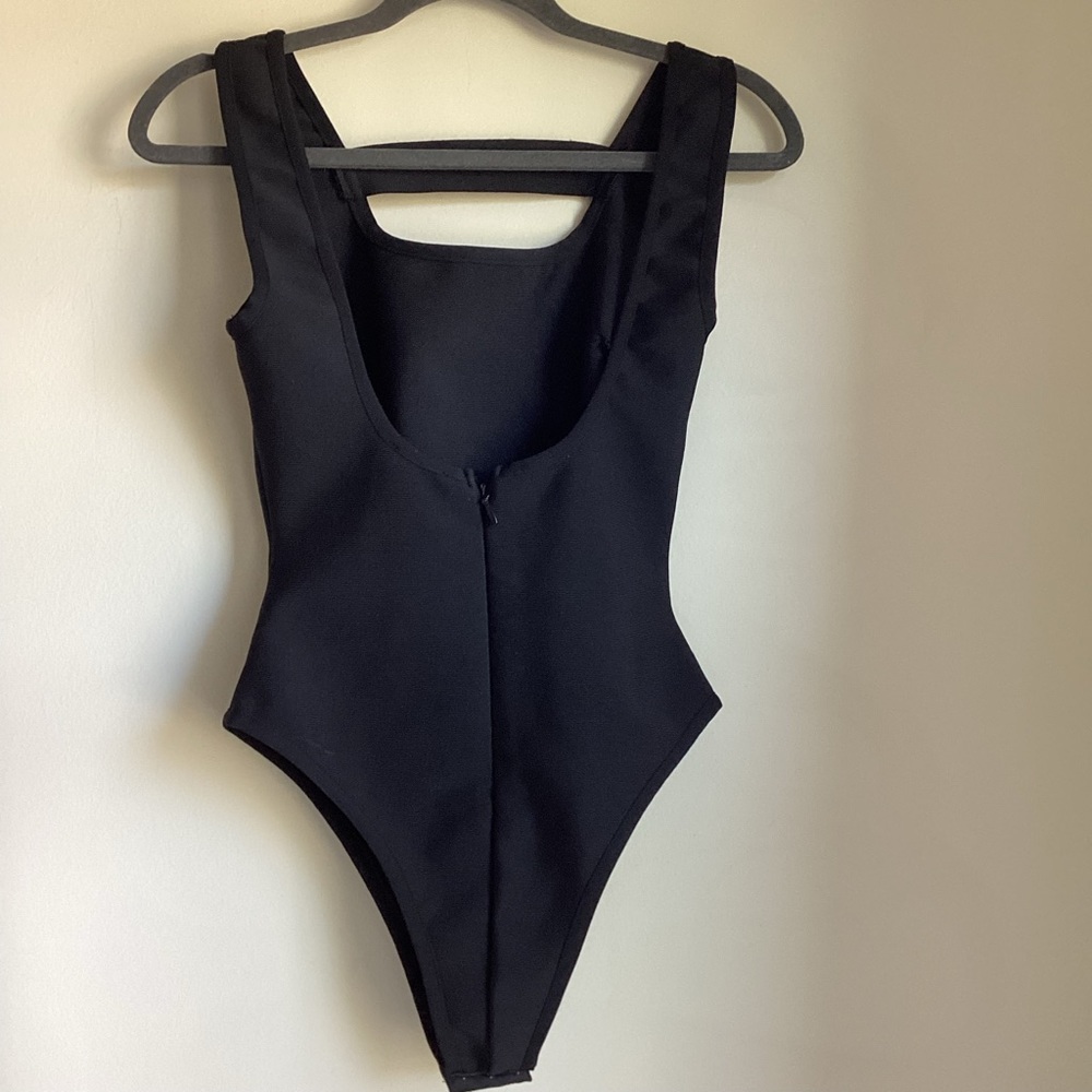 by egreis  Shemika Bodysuit Womens Size Small Black Sleeveless NWT